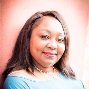 Meet your Posher, Kareny